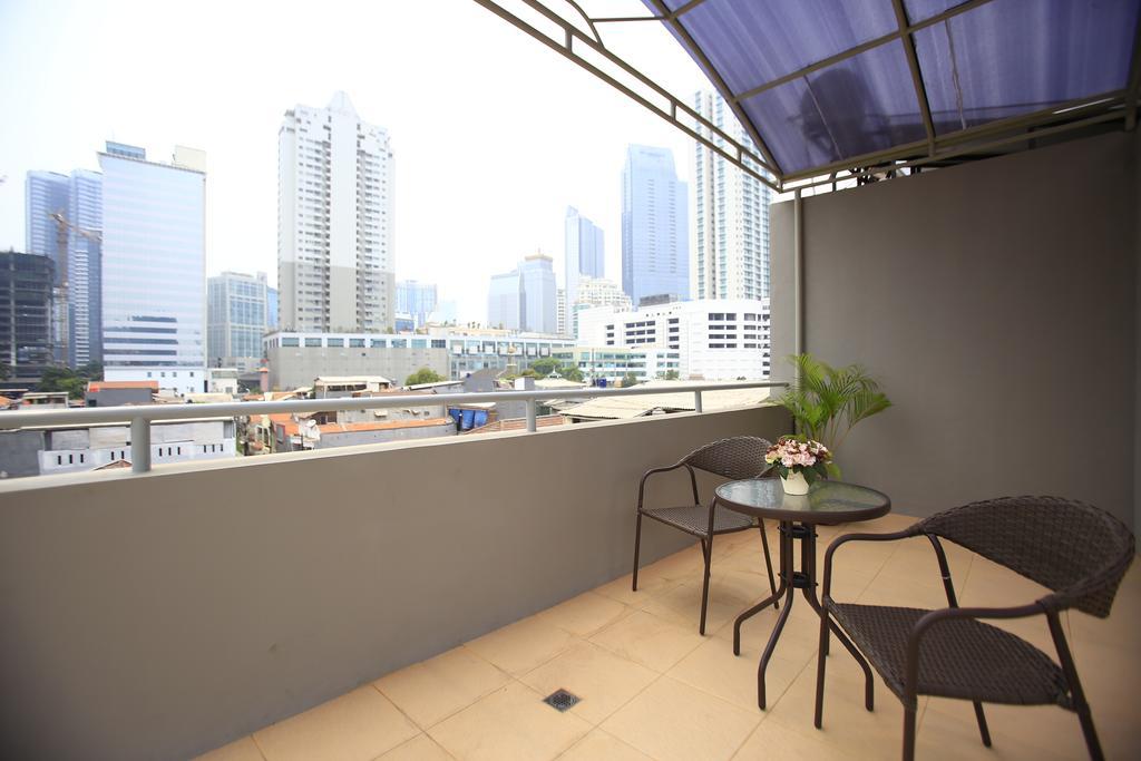 Reddoorz @ Karet Pedurenan 2 Jakarta Buitenkant foto